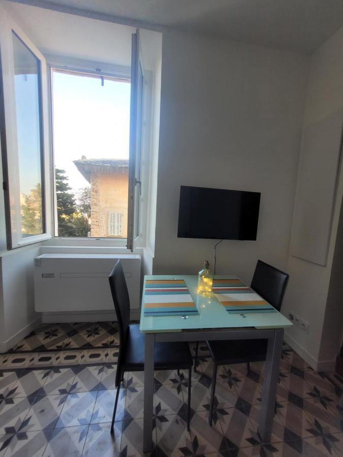 Appartement Erbalunga : Renove, Bel Emplacement *