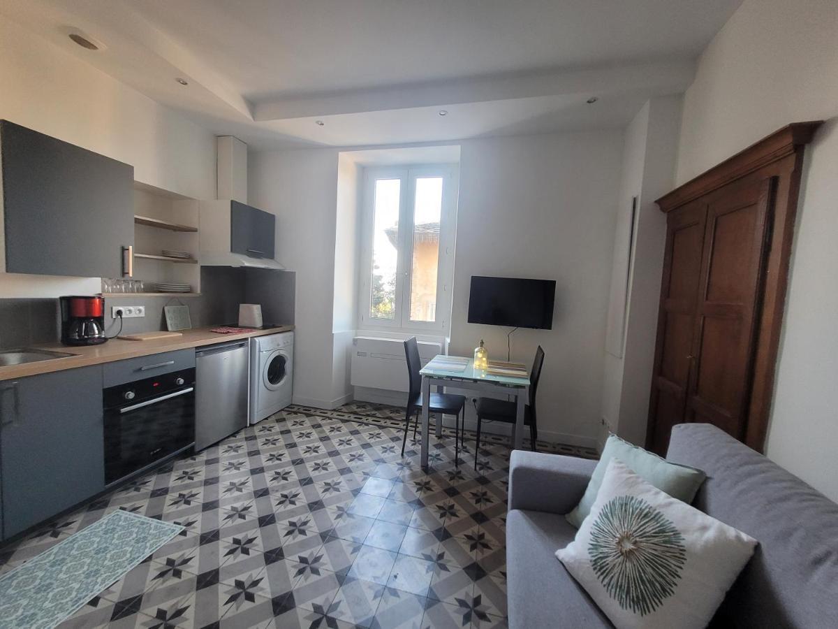 Erbalunga : Renove, Bel Emplacement Appartement